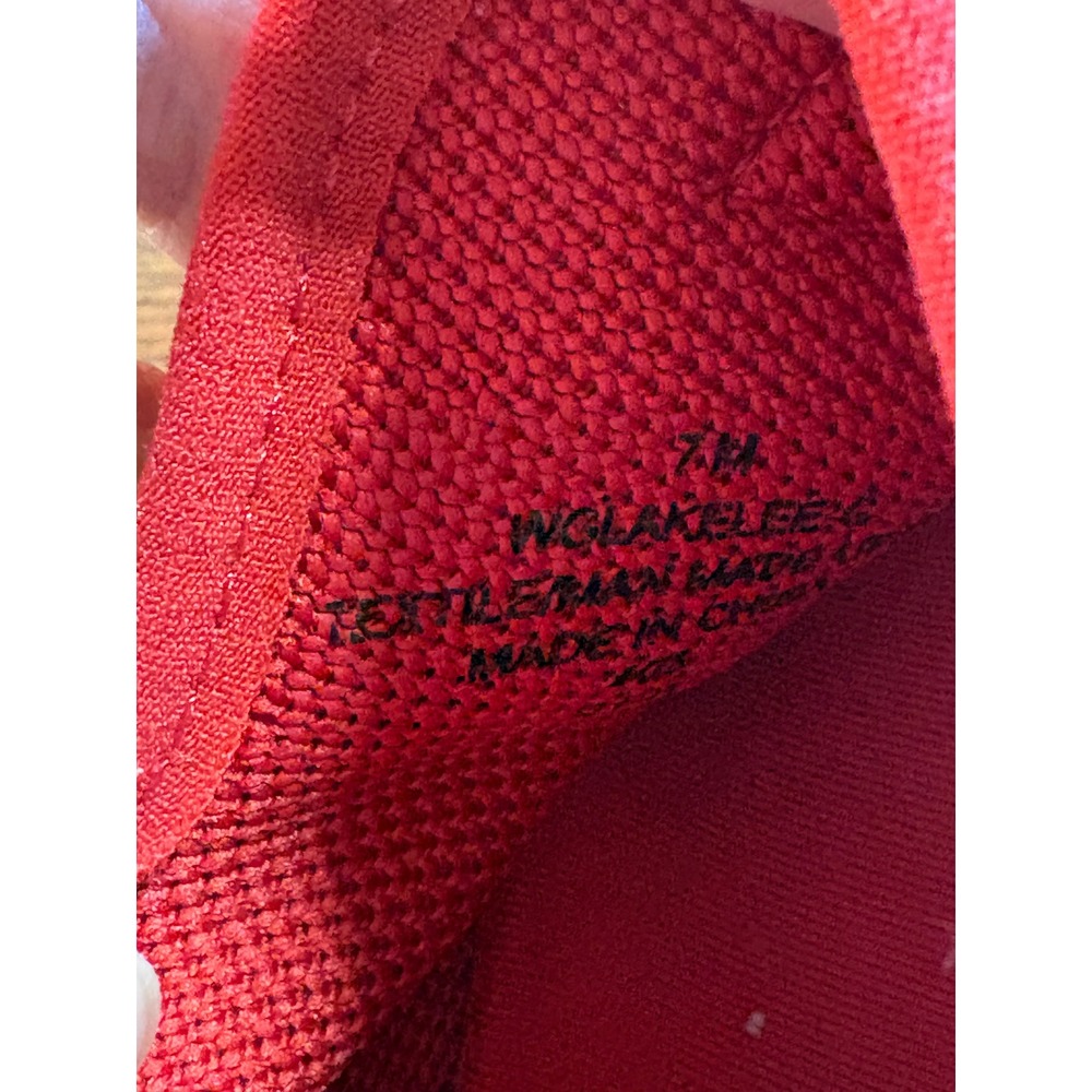 Guess Sneakers Women 7.5 Red Slip On Knit Sock Trainers WGLAKELEE - Picture 5 of 9